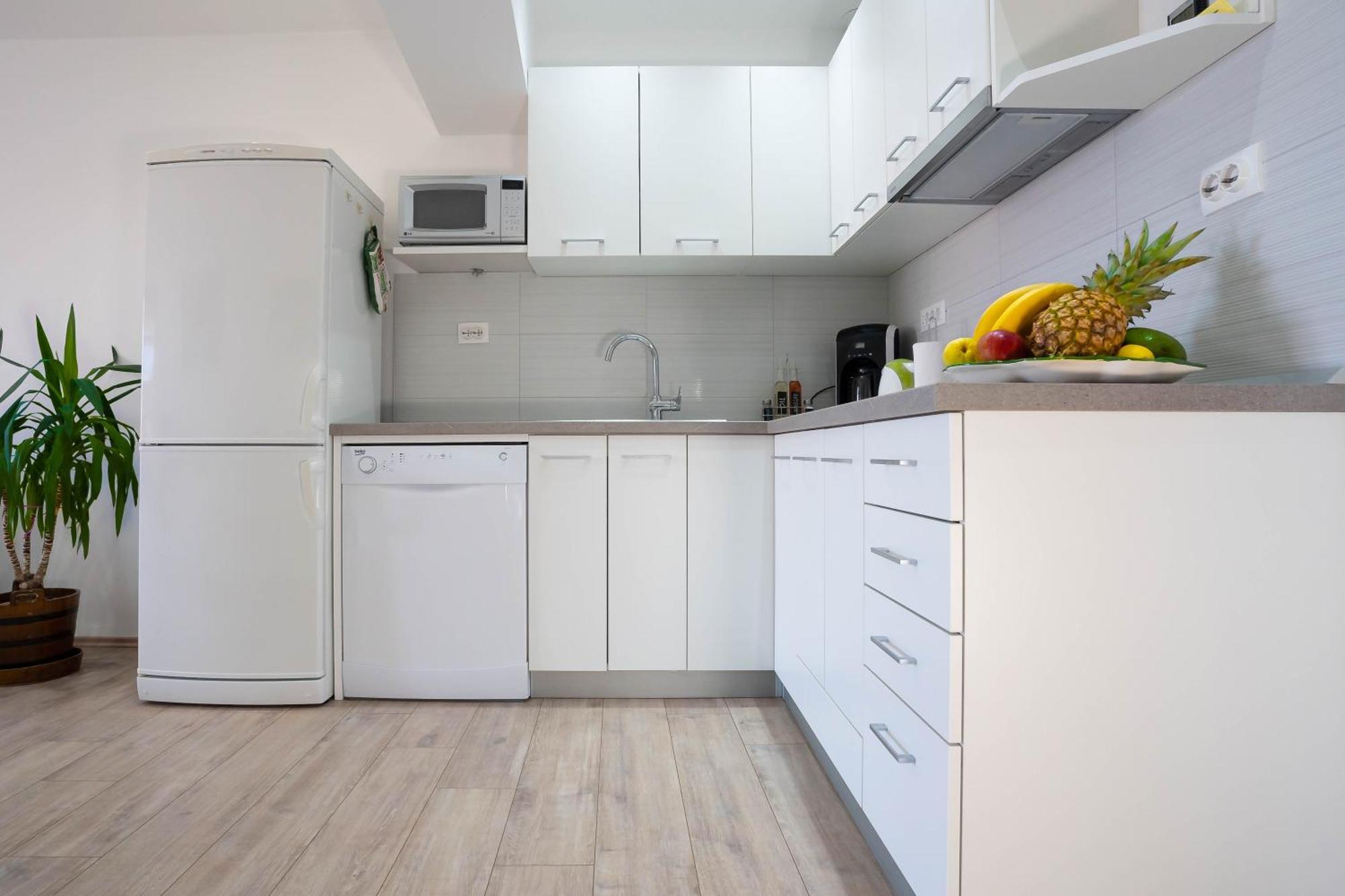 Apartments Angela Makarska Dış mekan fotoğraf